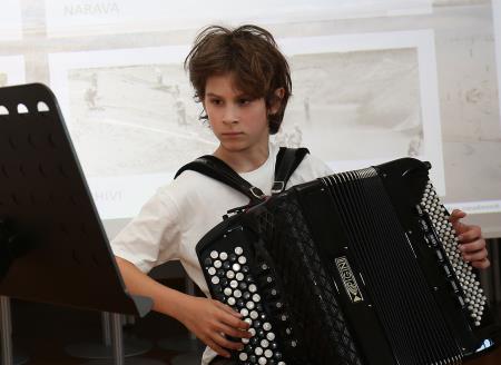 PREDSTAVITEV PORTALA E NOTRANJSKA 02 FOTO LJUBO VUKELIČ